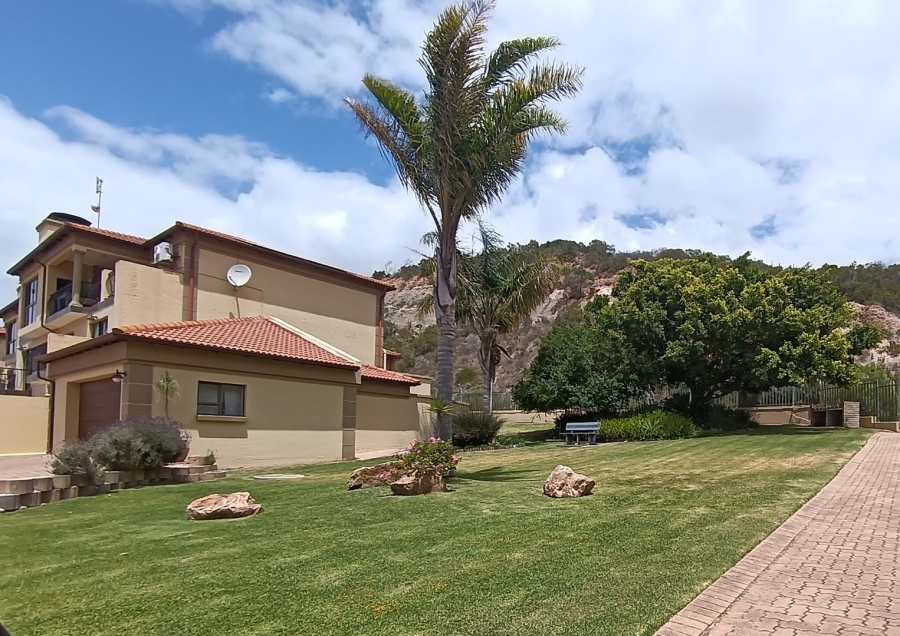 To Let 3 Bedroom Property for Rent in Seemeeu Park Western Cape